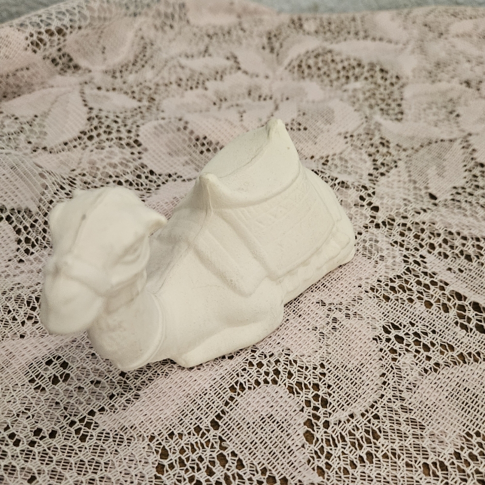 Resting Camel Nativity Figure Unpainted Ceramic Craft Supply - Picture 4 of 10